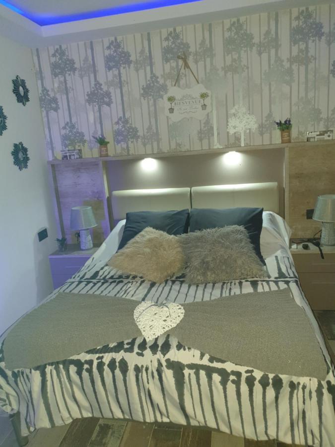 La Veguilla Deluxe Jacuzzi Apartment อลามา เด อรากอน ภายนอก รูปภาพ